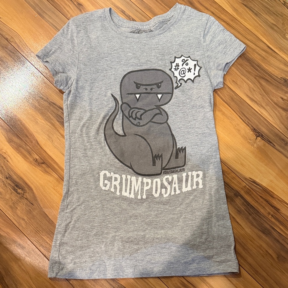 Women’s Graphic Tee